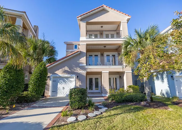 Arborgate Sunkissed Seahorse At 13987 Hanging Branch Way By Pkrm Holiday home *
